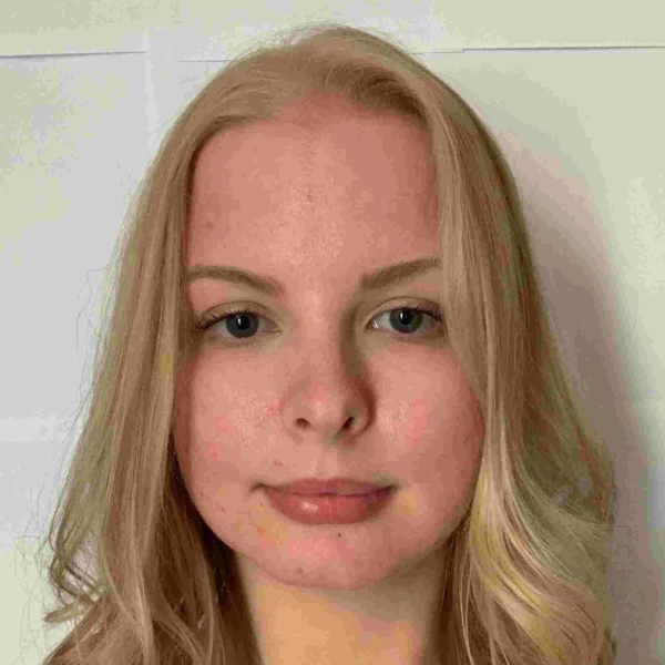 Dr Lauren Eddy